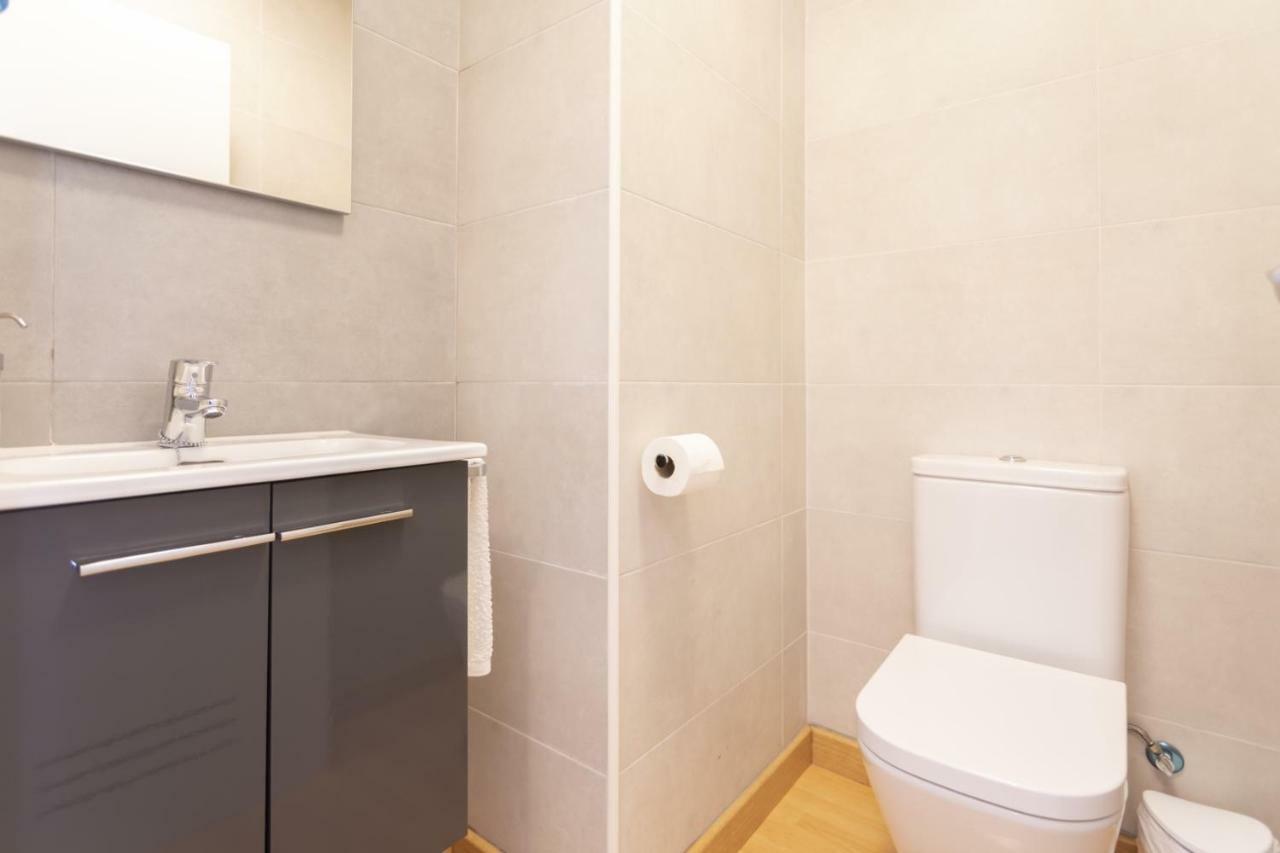 Malagueta Blue Apartment มาลากา ภายนอก รูปภาพ